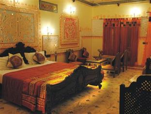 Syna Tiger Resort Tala  Luaran gambar